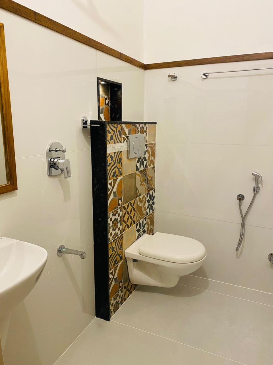 Rio Rooms Mims Calicut Екстериор снимка